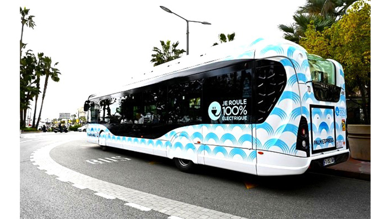 Electric Bus with Forsee Power batteries, asset-managed by NEoT.